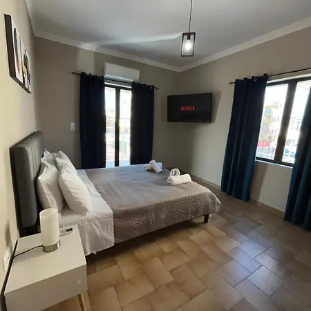 Appartamento Modern αpt 500m From The Beach. La Canea